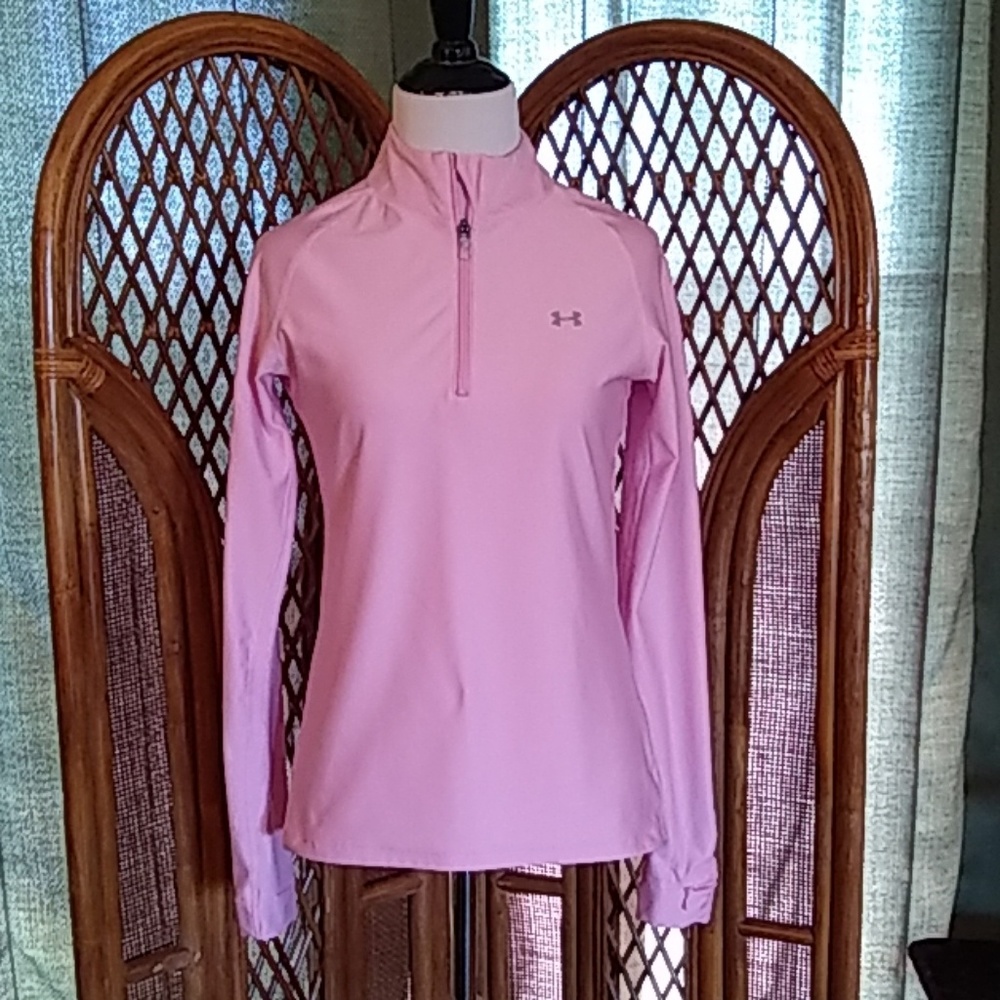 Under Armour Womens small fitted top